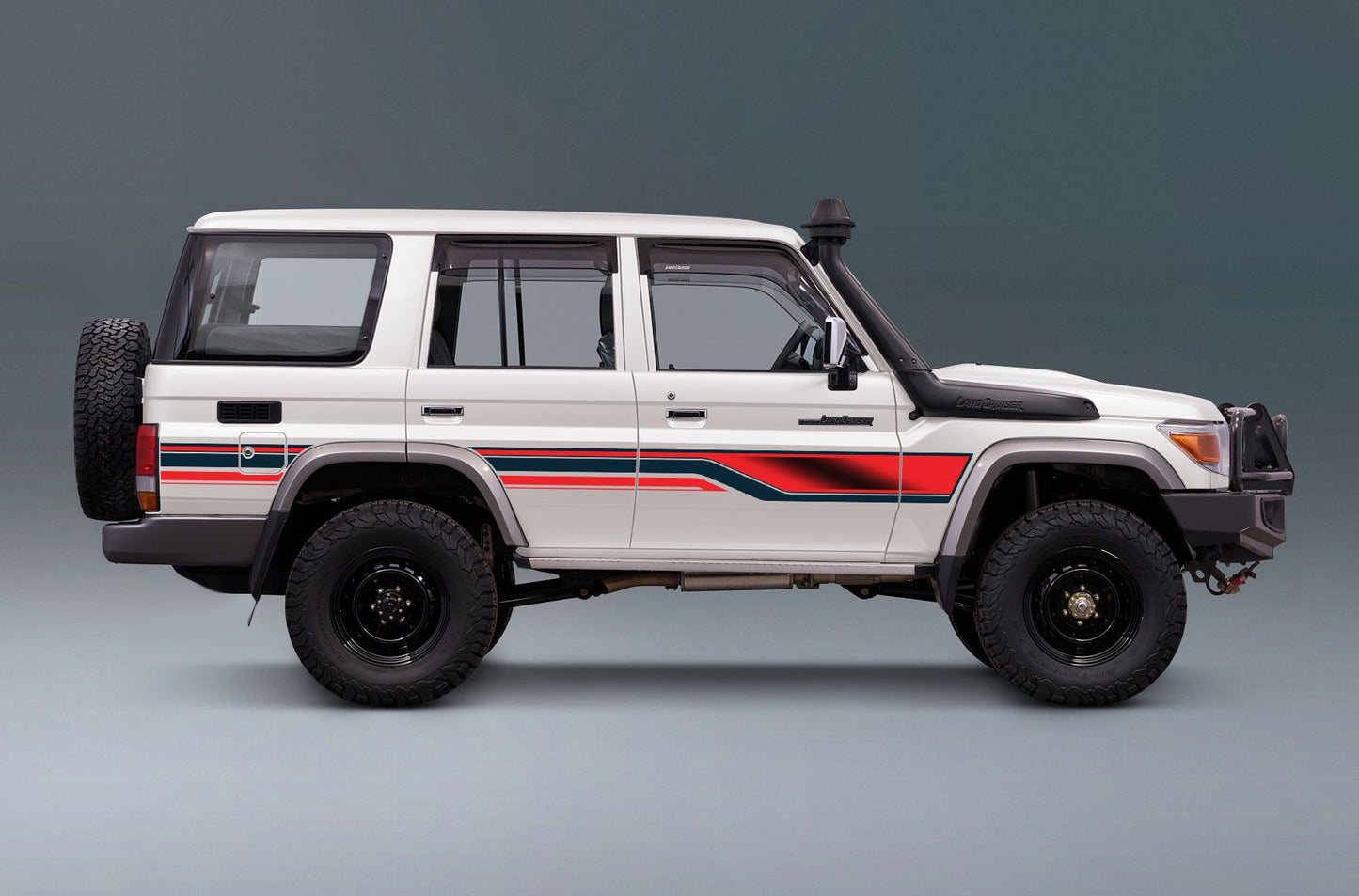 70 Series Land Cruiser Decal Body Stripe Kit (Mecca) - 76 Series (2007-)